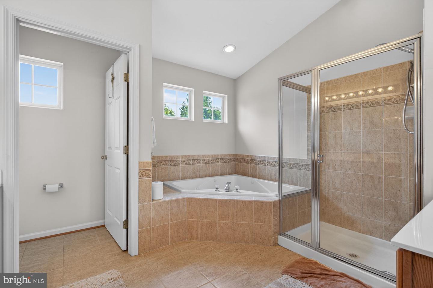 7305 Wellbrook Ct Property Photo 18