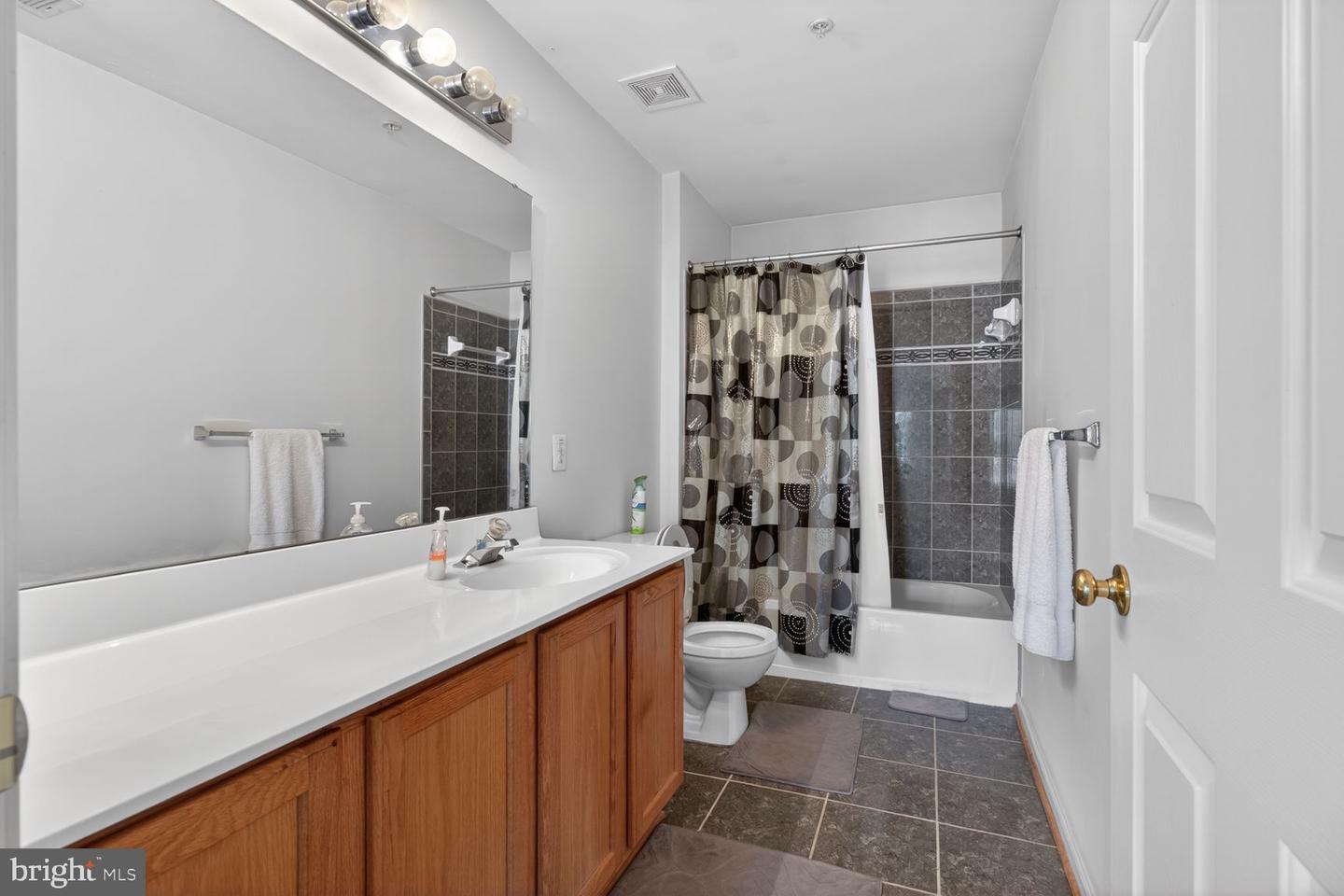 7305 Wellbrook Ct Property Photo 22