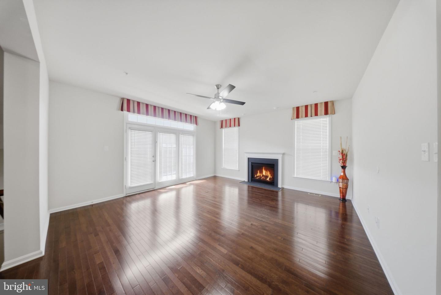 9617 Byward Blvd Property Photo 12