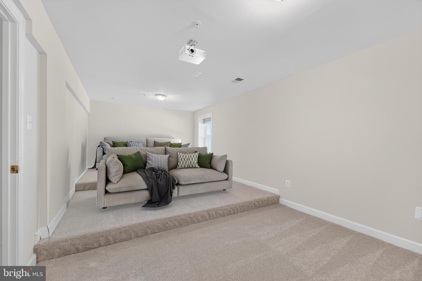 13330 Lenfant Dr Property Photo 47