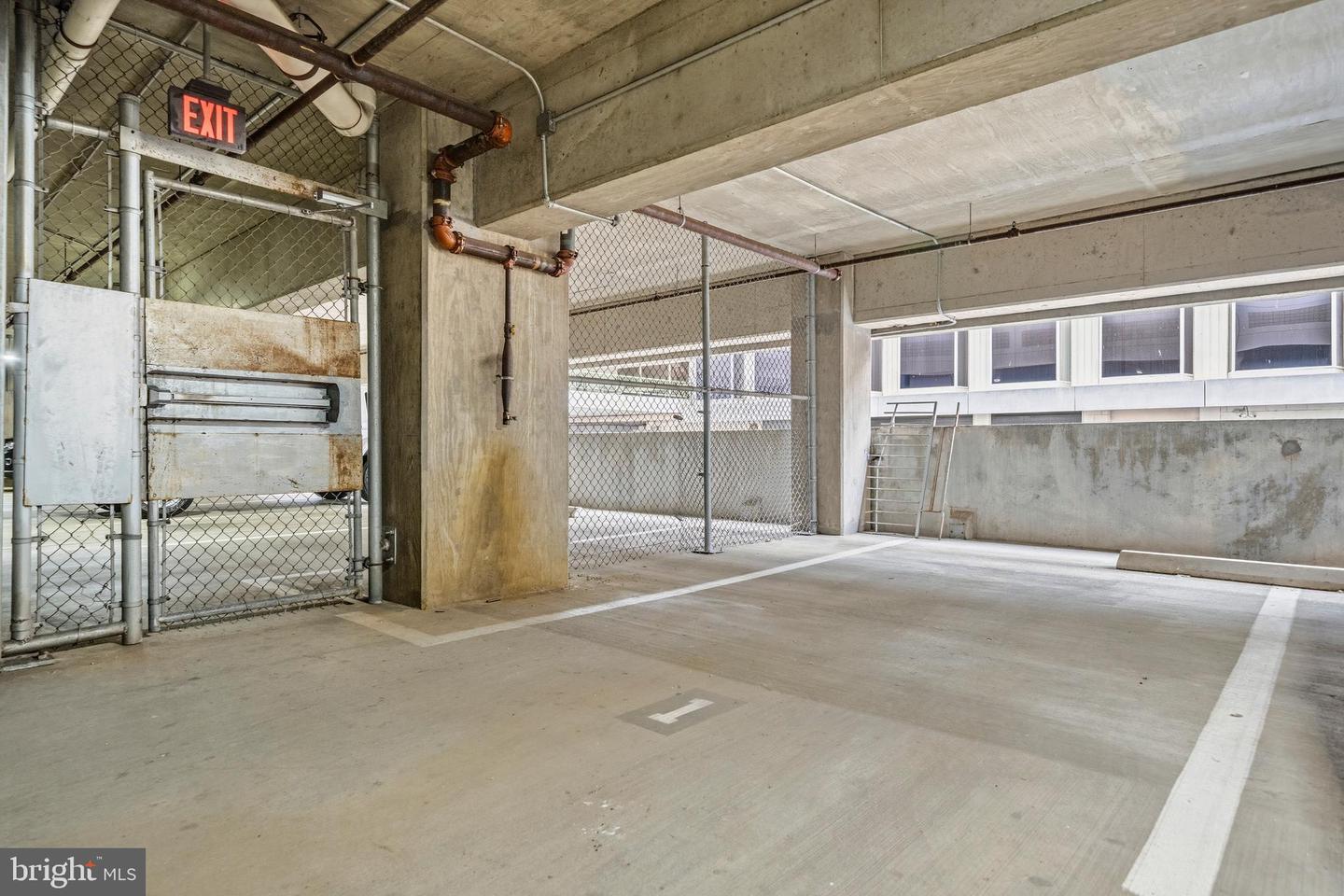 MDPG2204062 Property Photo 32