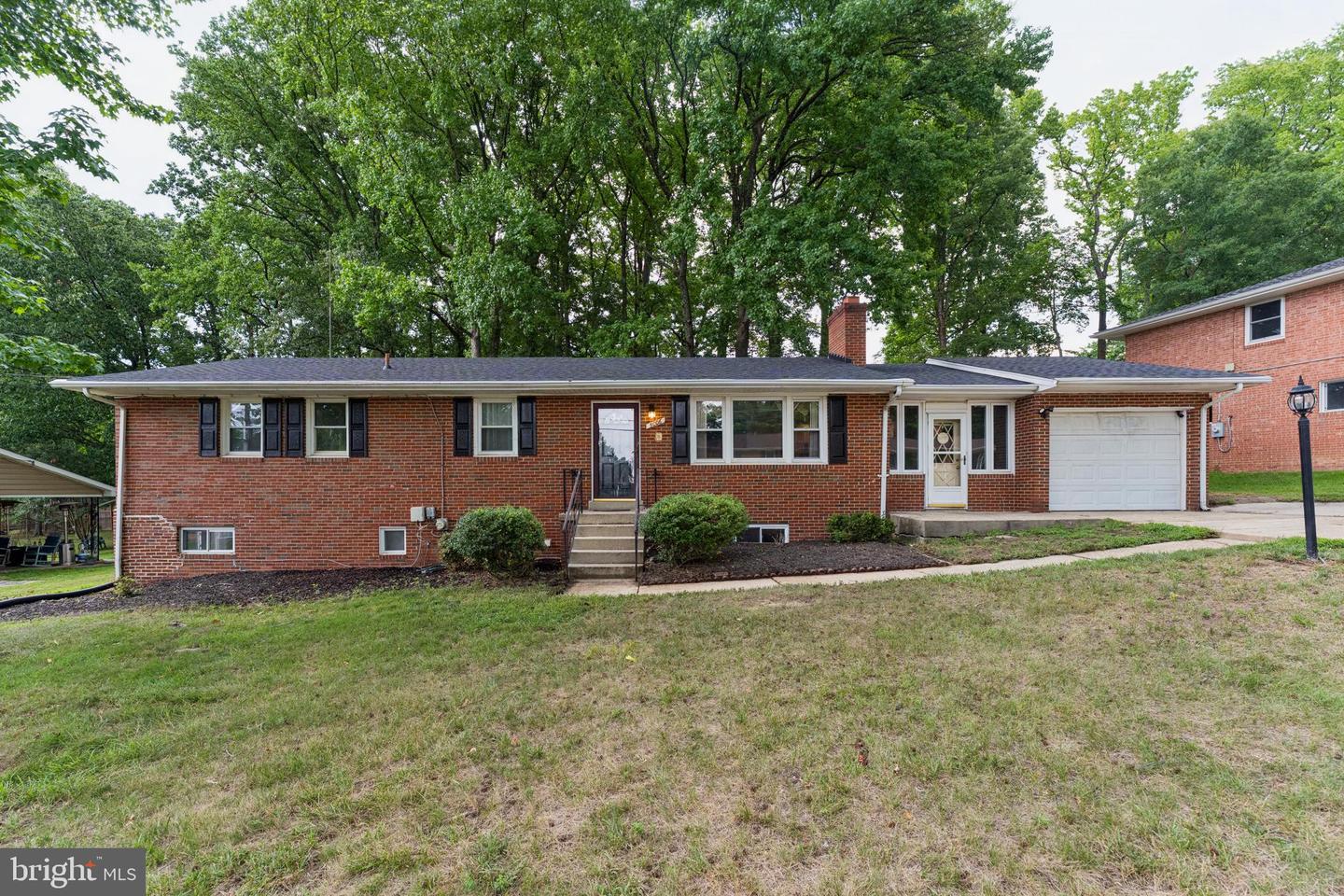 5006 Rayburn Ct Property Photo 1