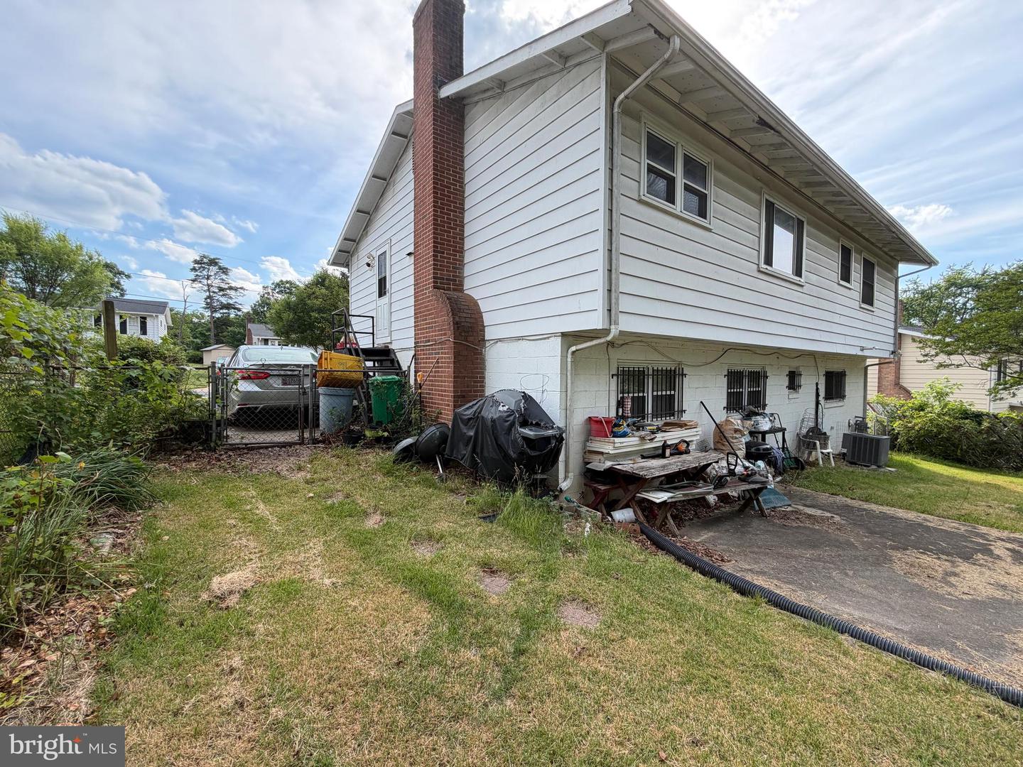 4231 Kinmount Rd Property Photo 12