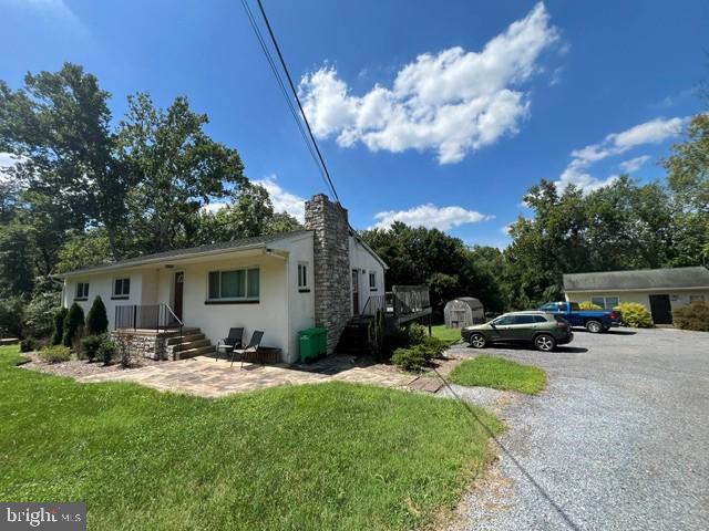 1612 Ferguson Ln Property Photo 1