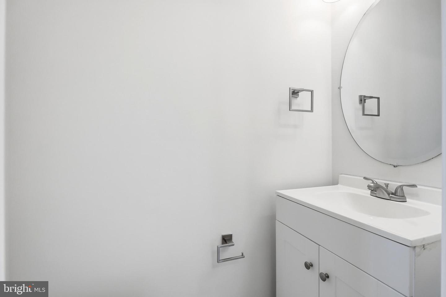 10003 Goose Pond Ct Property Photo 7