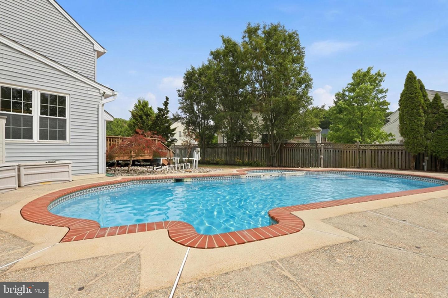 10003 Goose Pond Ct Property Photo 16
