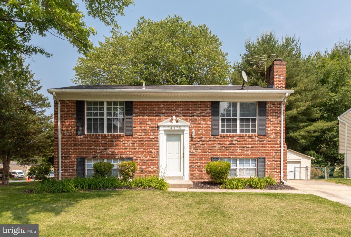14175 Spring Branch Dr Property Photo 1