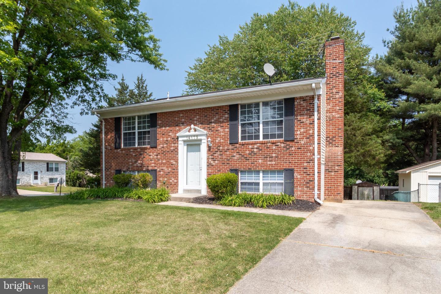 14175 Spring Branch Dr Property Photo 2