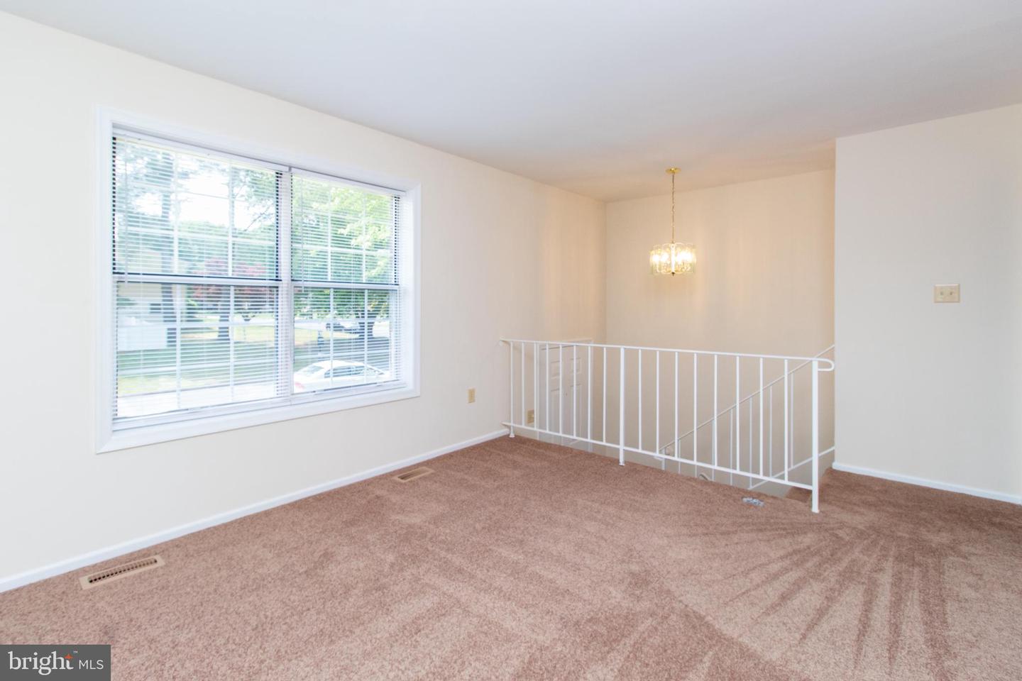 14175 Spring Branch Dr Property Photo 3