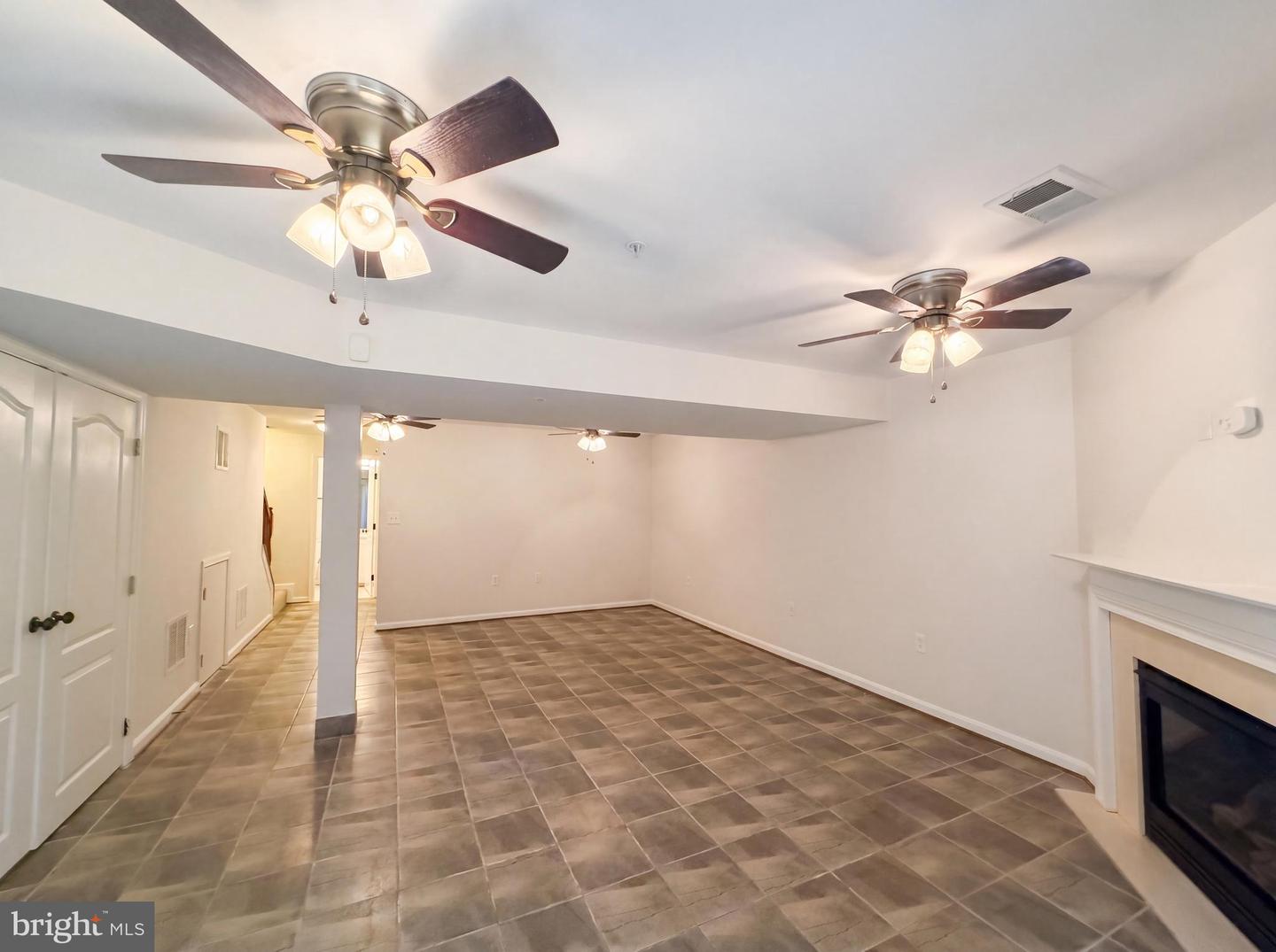 15513 Kennett Square Way Property Photo 12