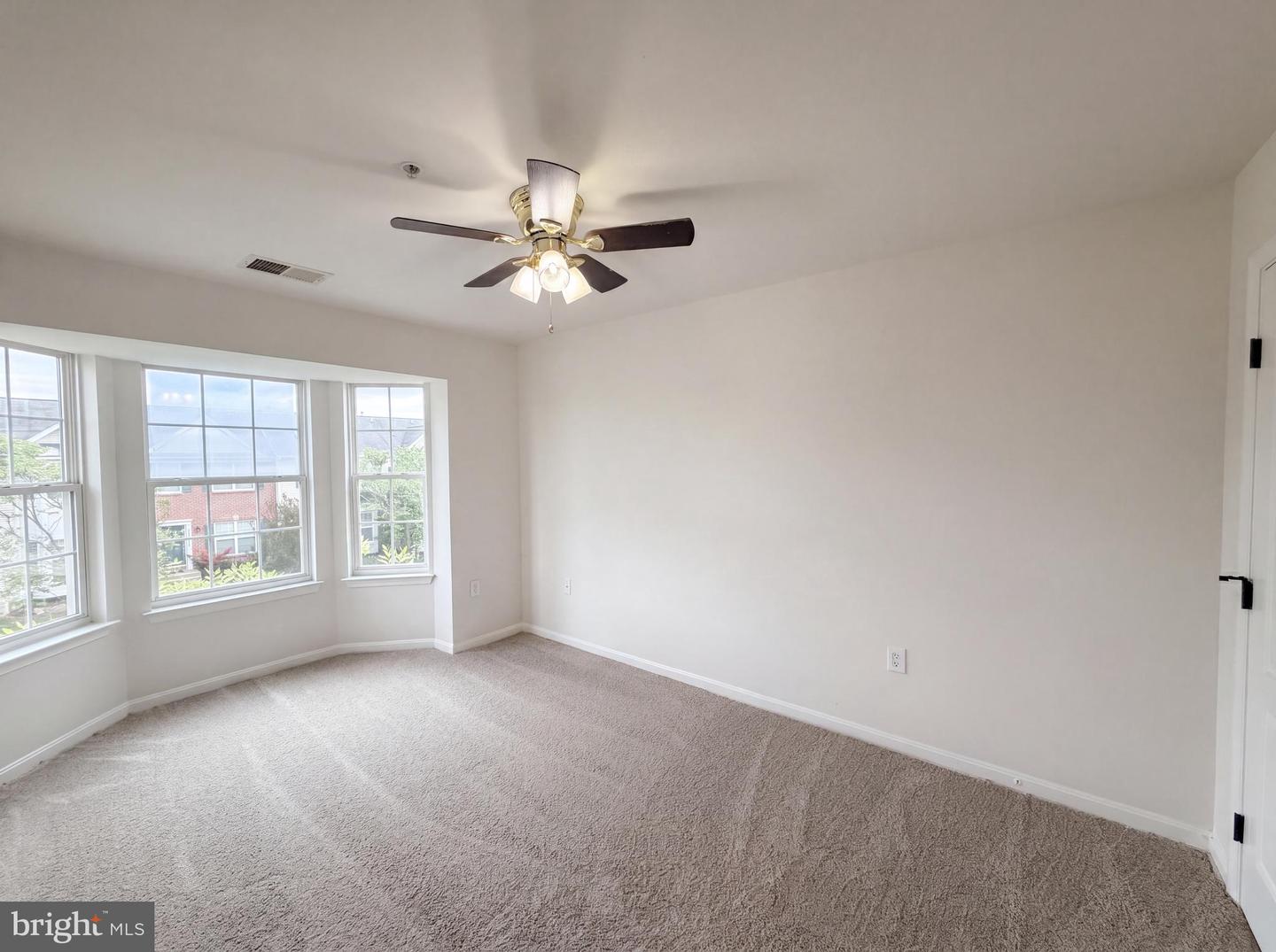 15513 Kennett Square Way Property Photo 19