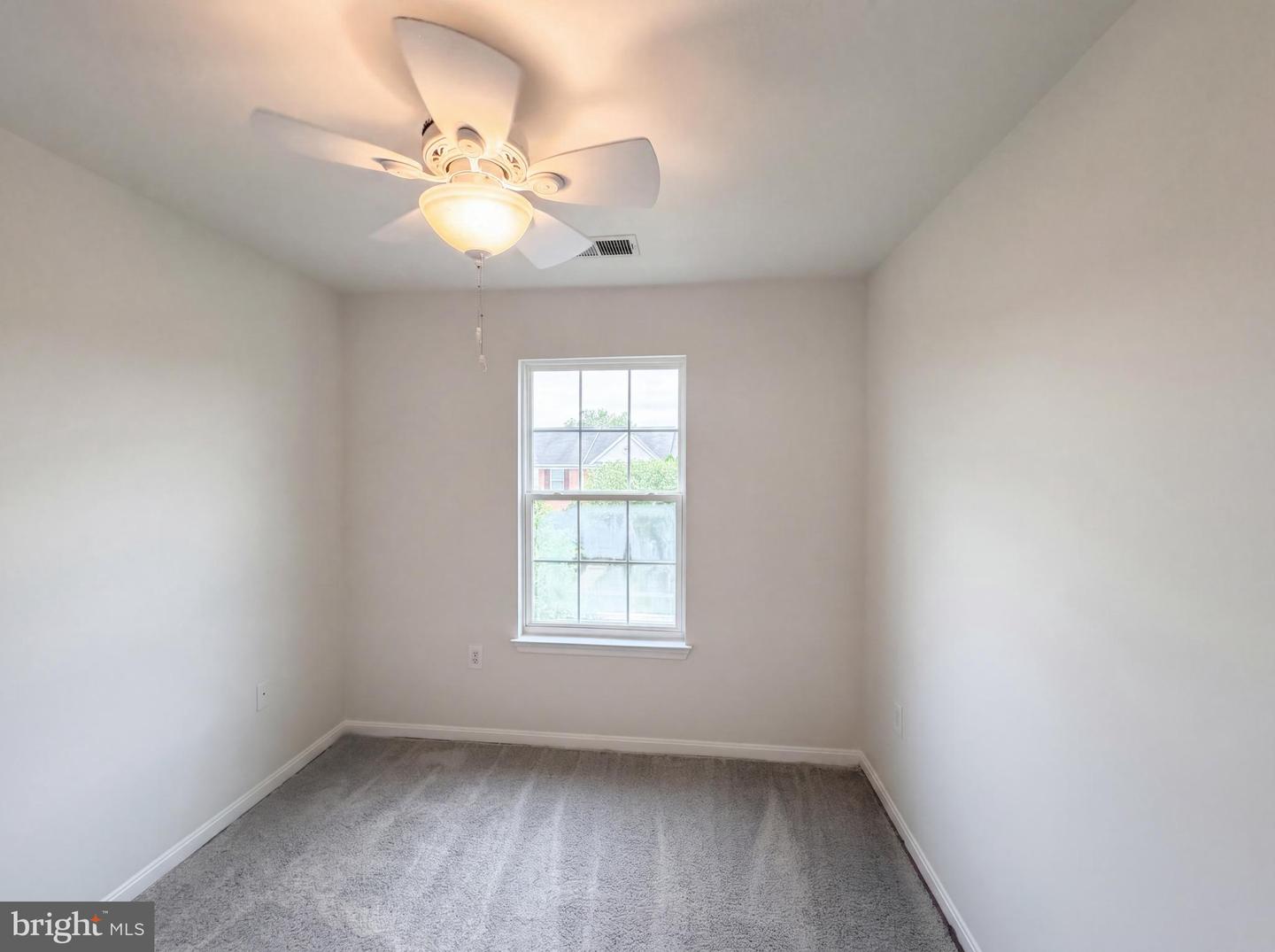 15513 Kennett Square Way Property Photo 23