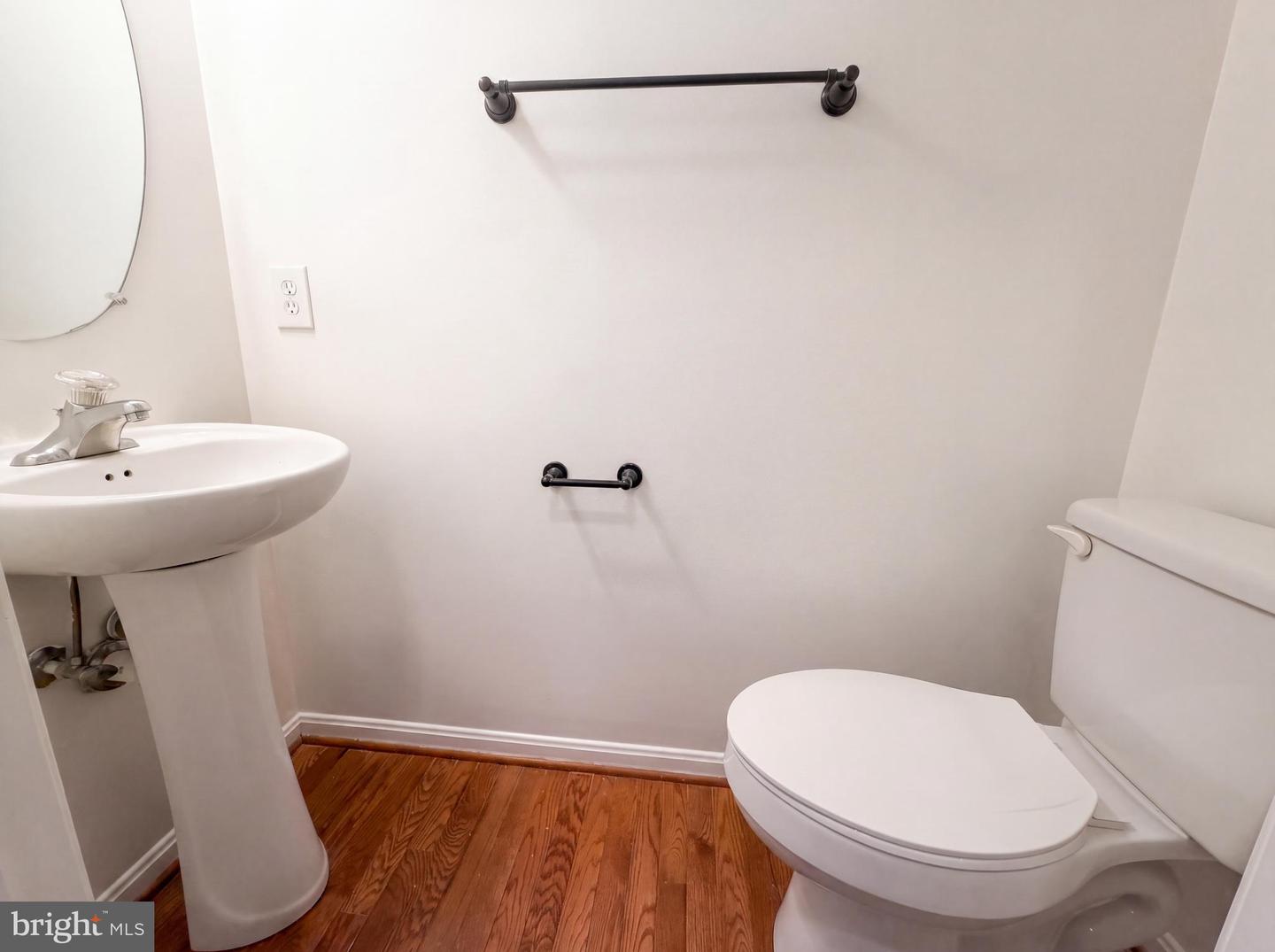 15513 Kennett Square Way Property Photo 25
