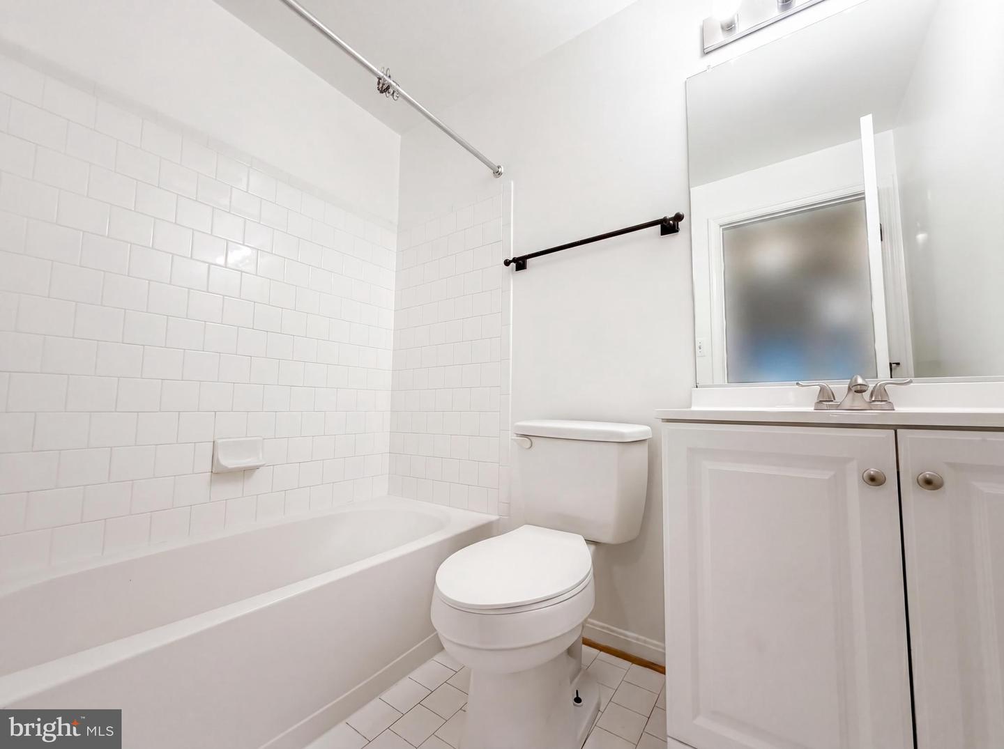 15513 Kennett Square Way Property Photo 27