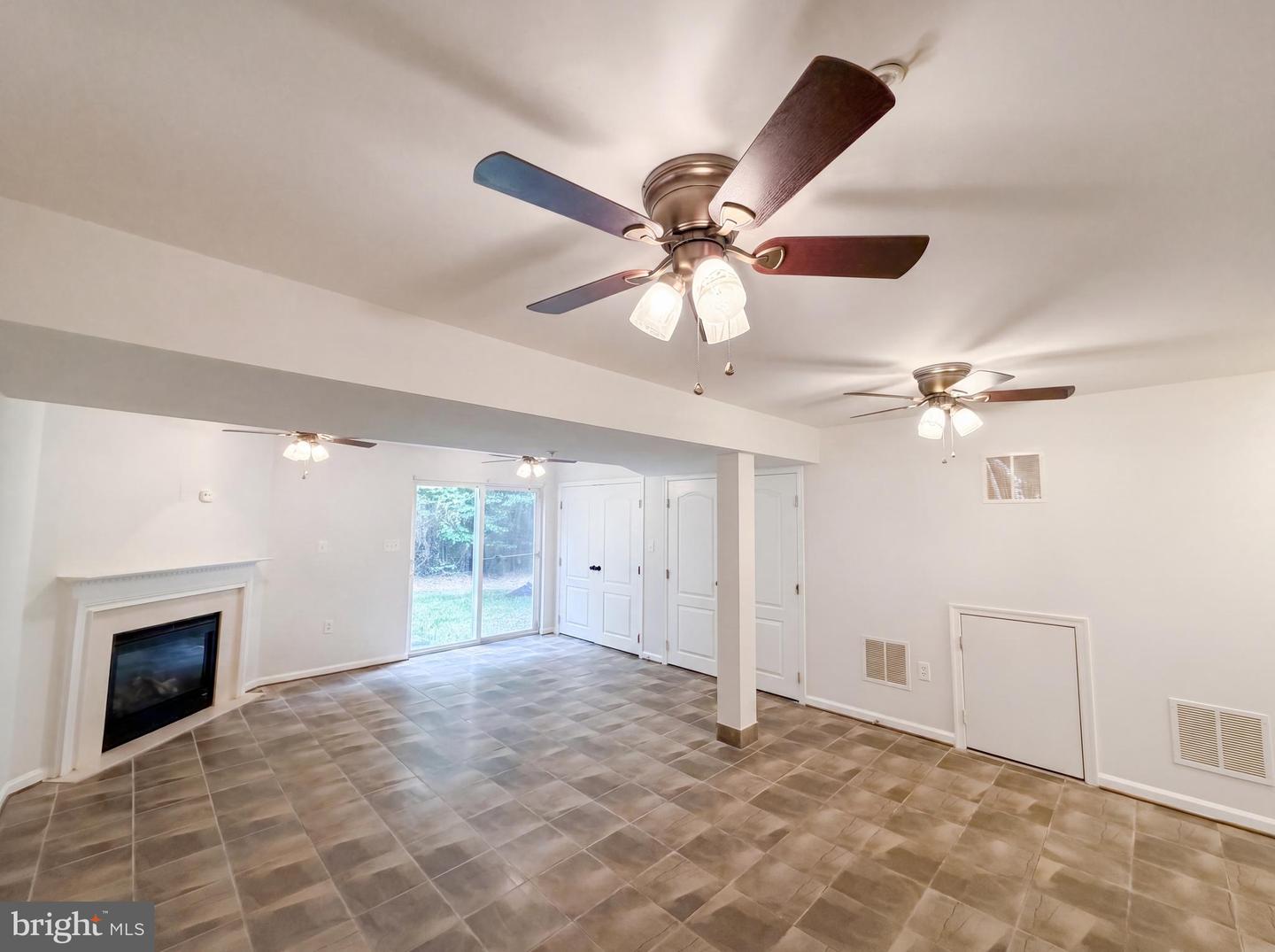 15513 Kennett Square Way Property Photo 33