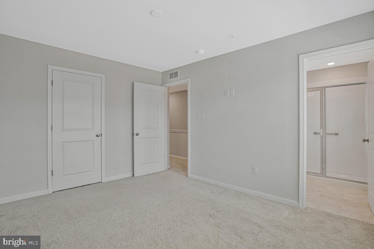 9608 Fagan Dr Property Photo 6