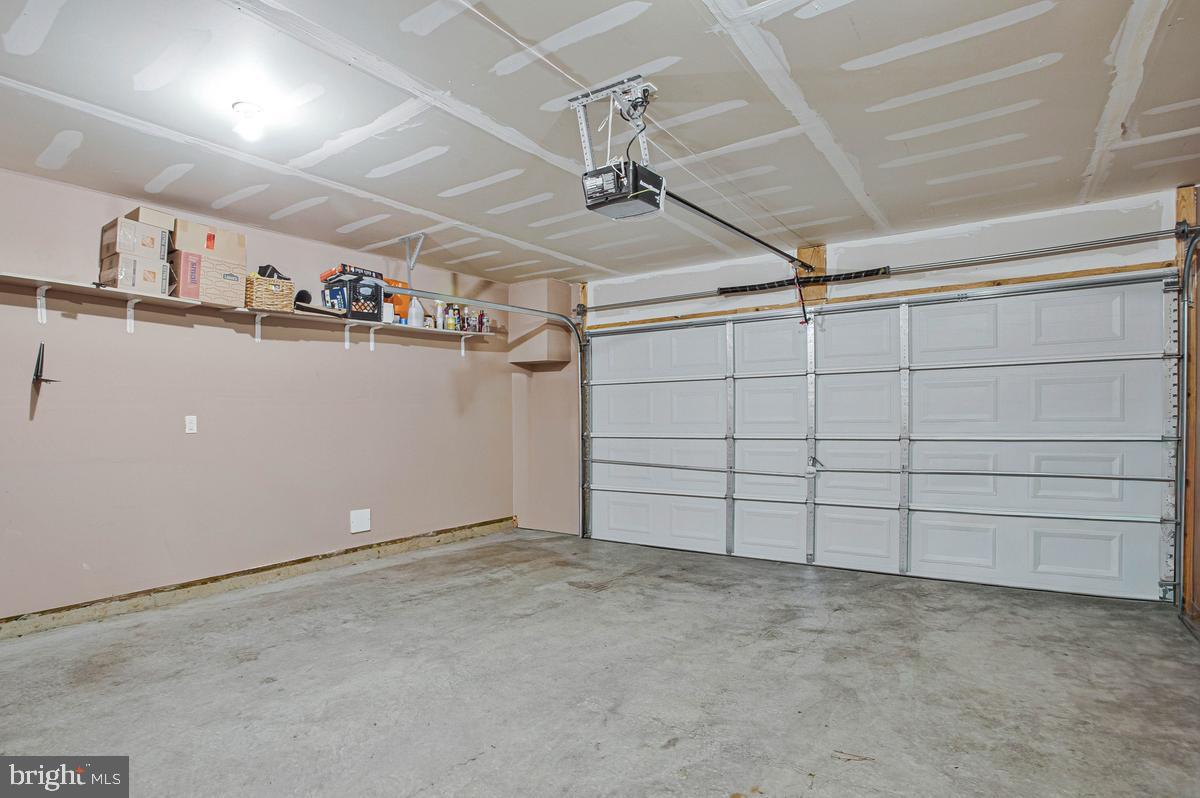 9608 Fagan Dr Property Photo 18