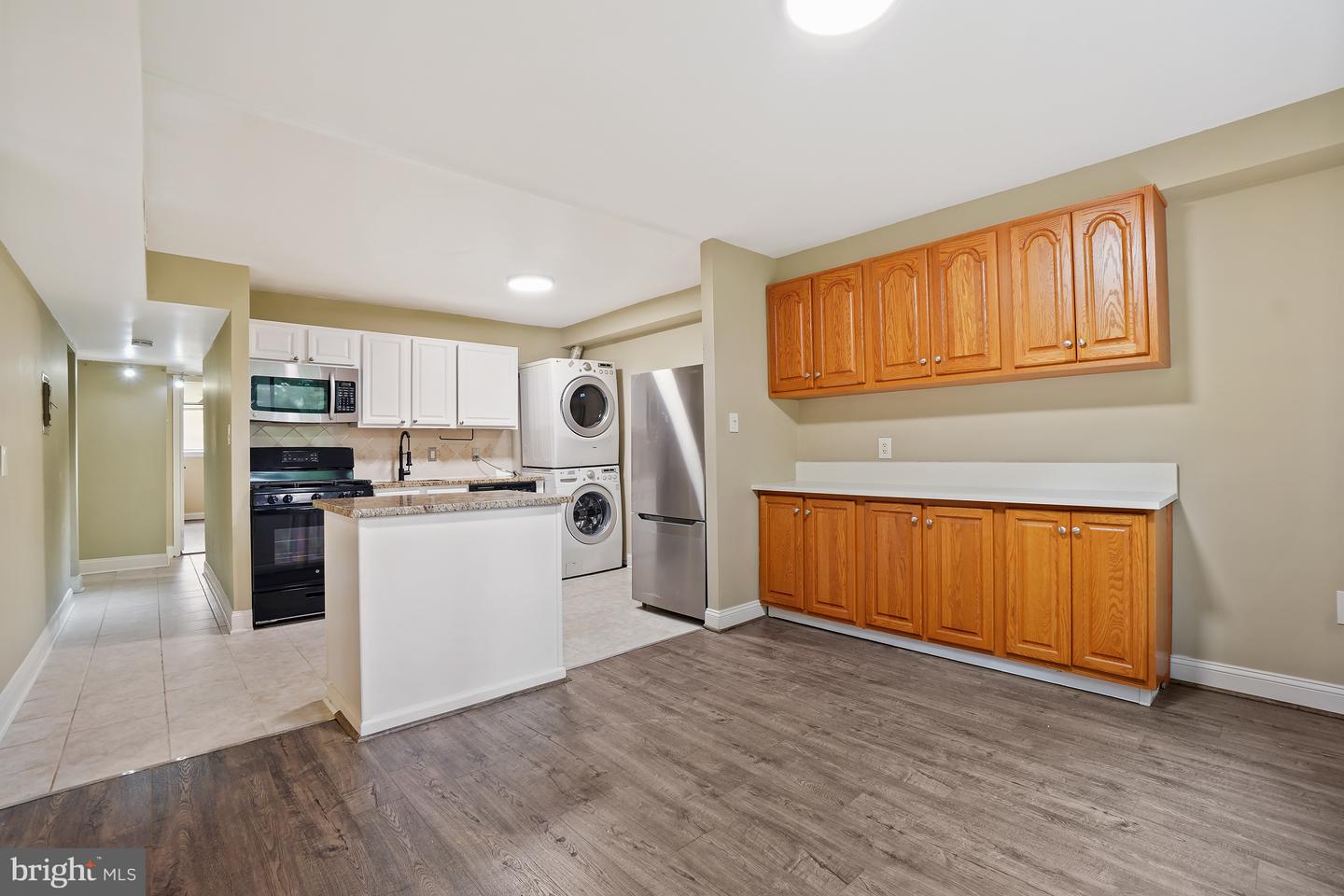 8487 Greenbelt Rd Property Photo 10