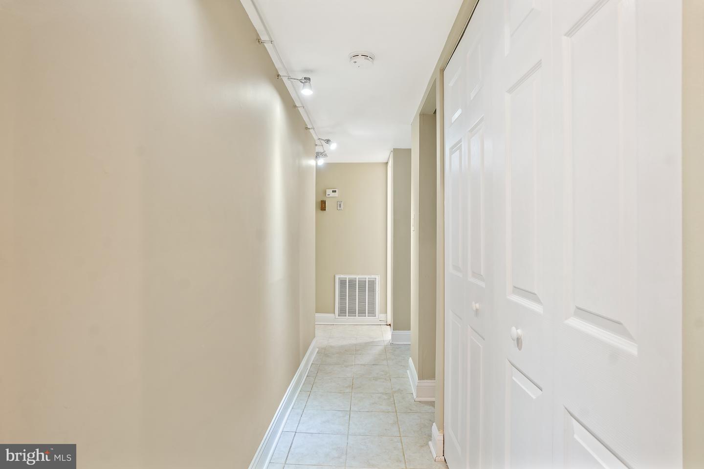 8487 Greenbelt Rd Property Photo 15