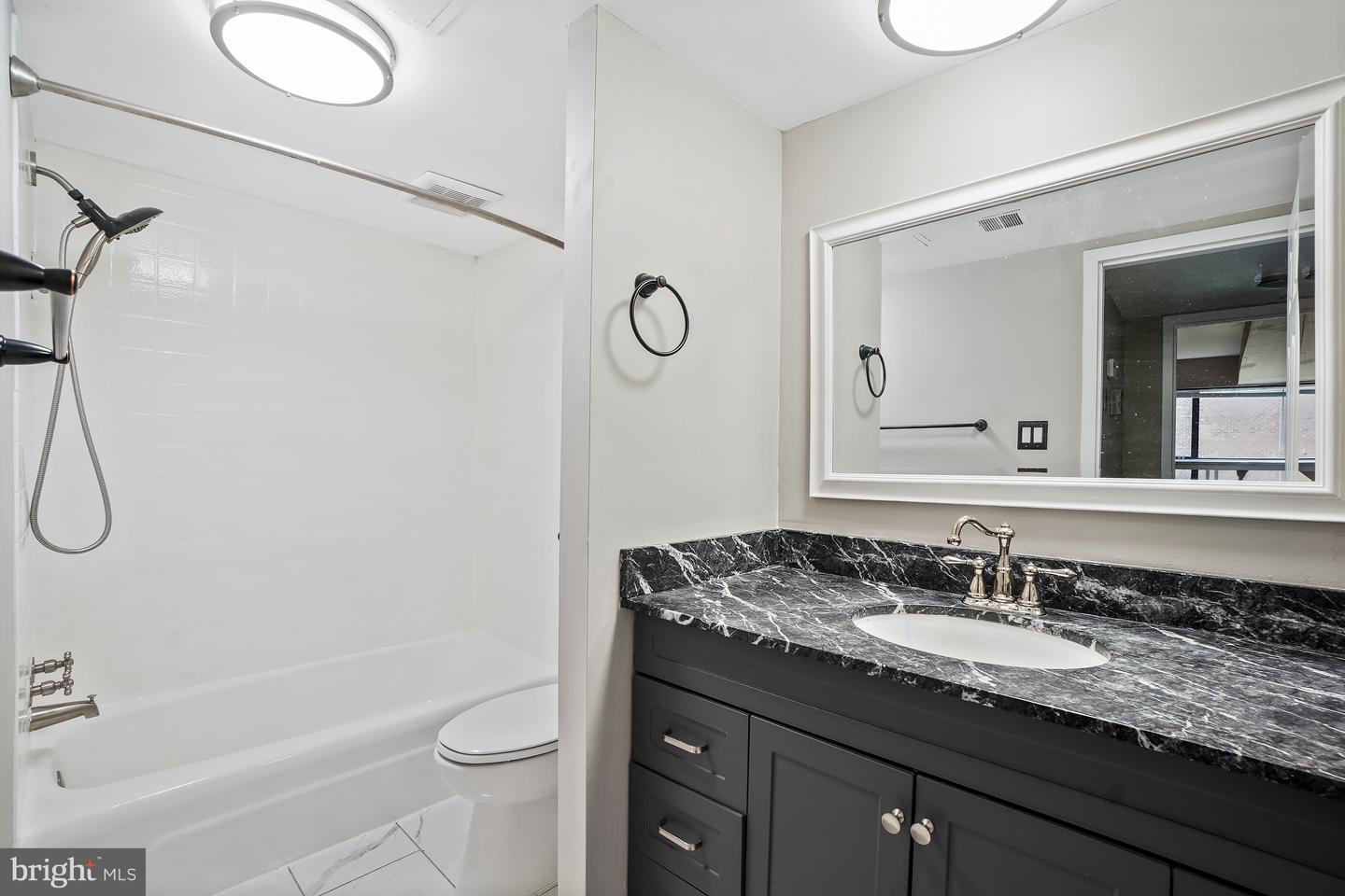 8487 Greenbelt Rd Property Photo 16