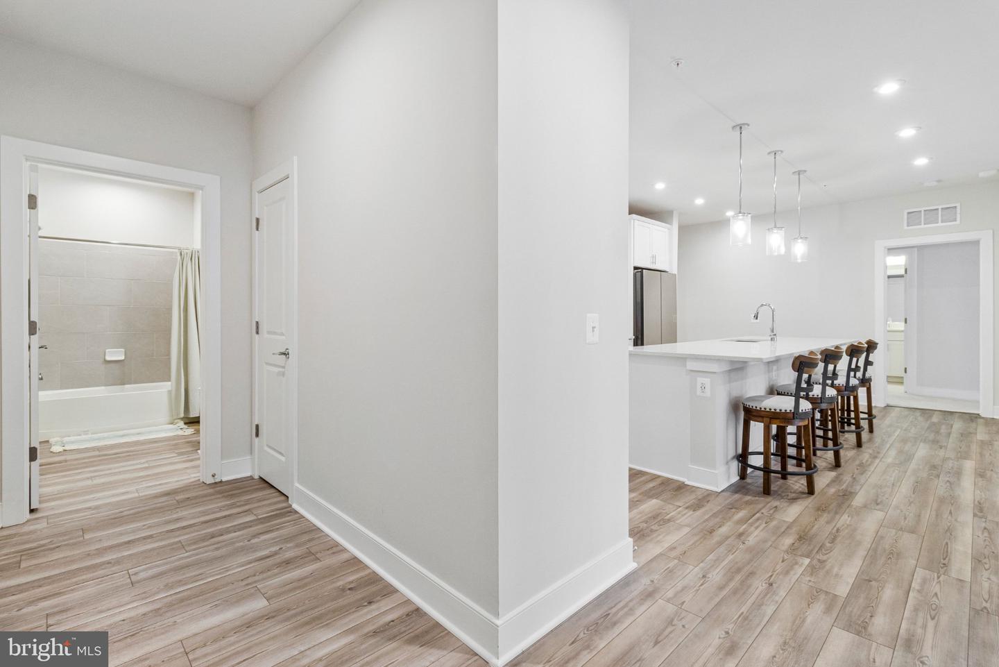 102 Saint Ives Pl #308 Property Photo 12