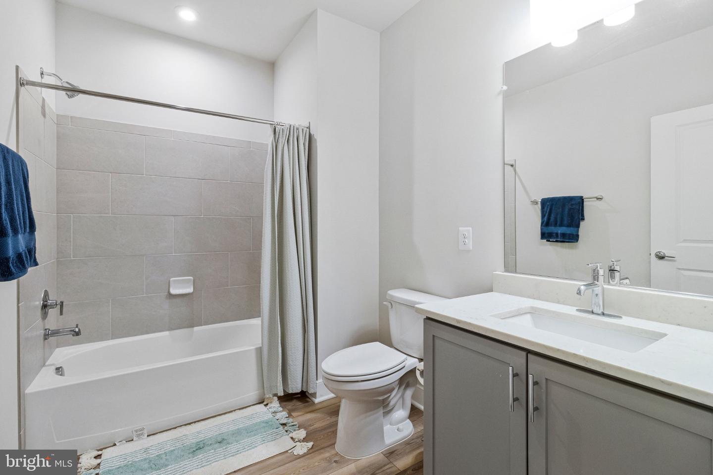 102 Saint Ives Pl #308 Property Photo 13