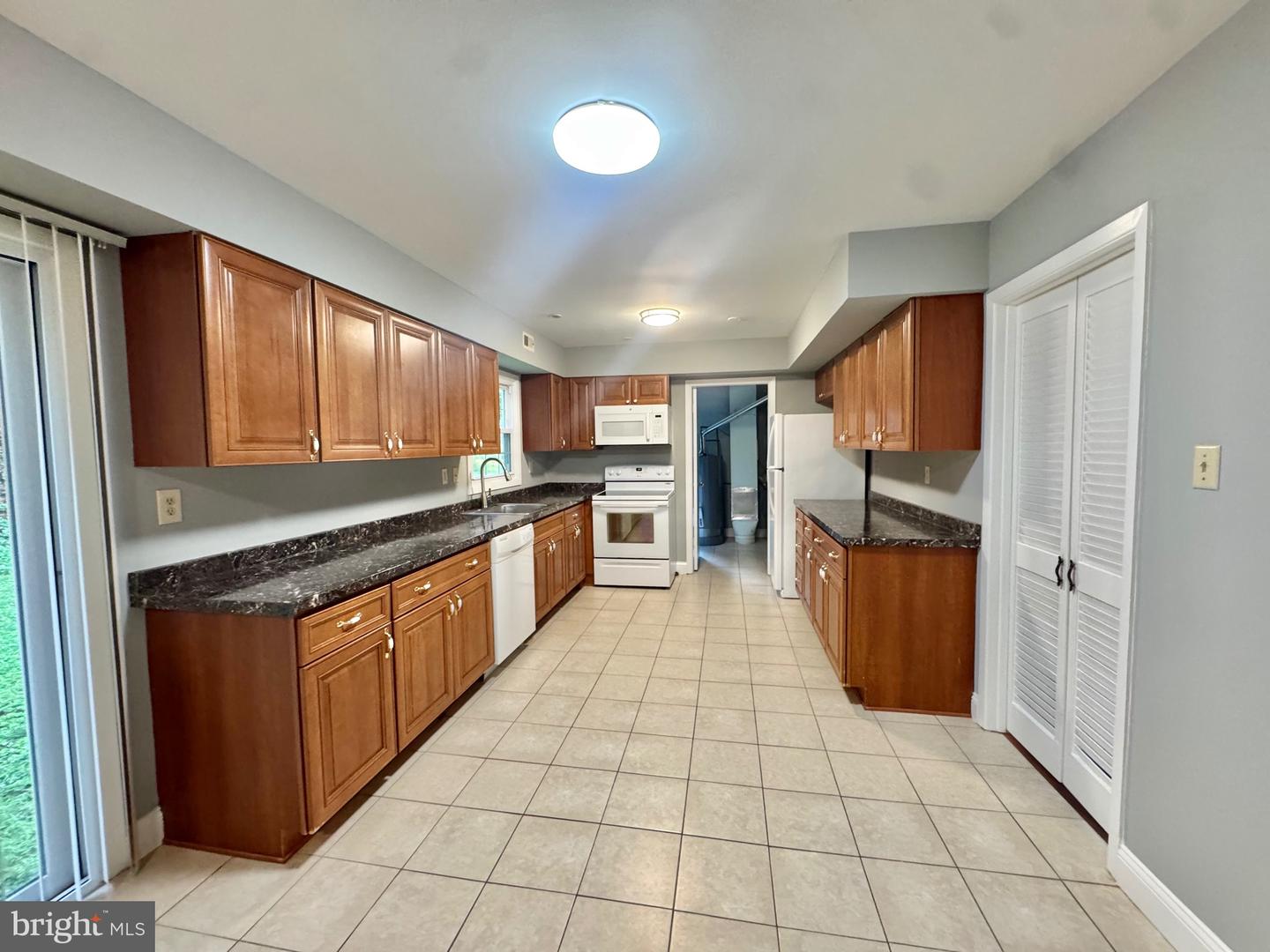 4908 Rocky Spring Ln Property Photo 9