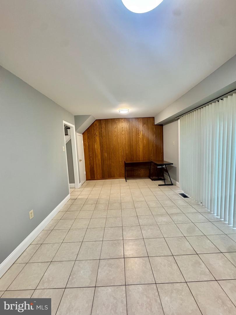 4908 Rocky Spring Ln Property Photo 13
