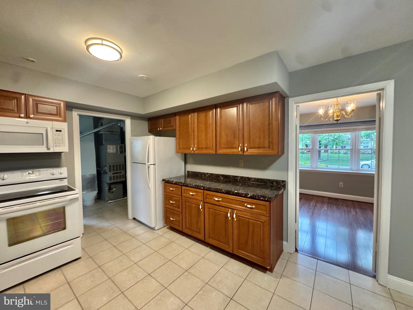 4908 Rocky Spring Ln Property Photo 14