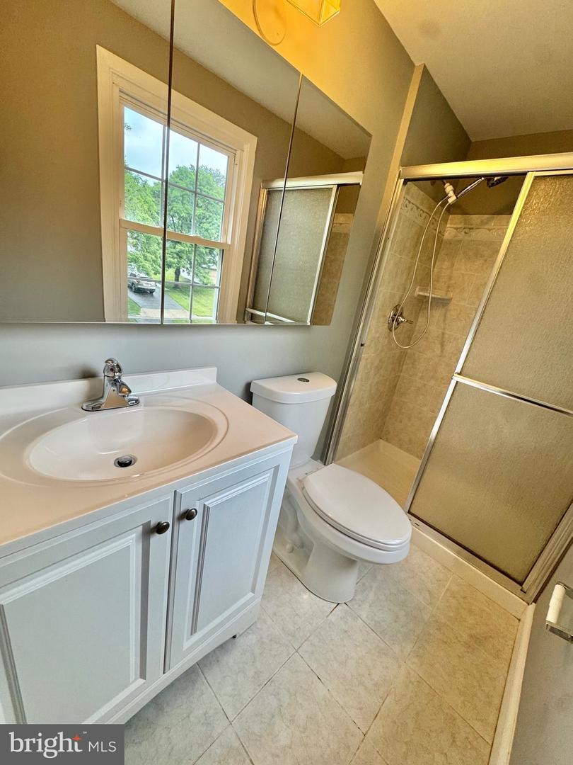 4908 Rocky Spring Ln Property Photo 22