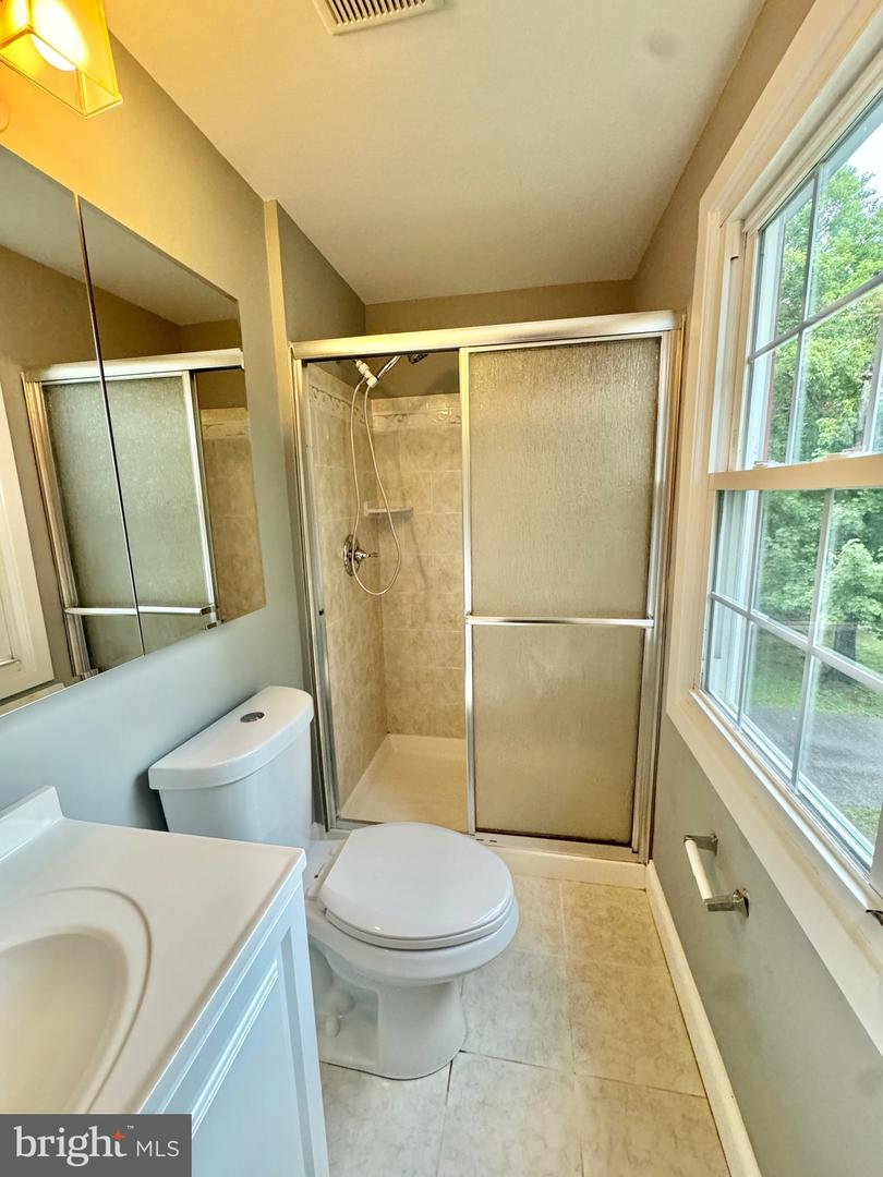 4908 Rocky Spring Ln Property Photo 23