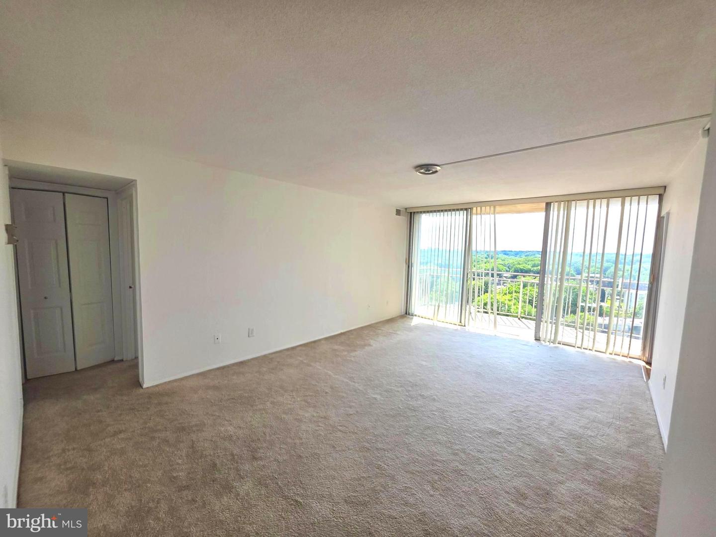 1836 Metzerott #1704 Property Photo 18
