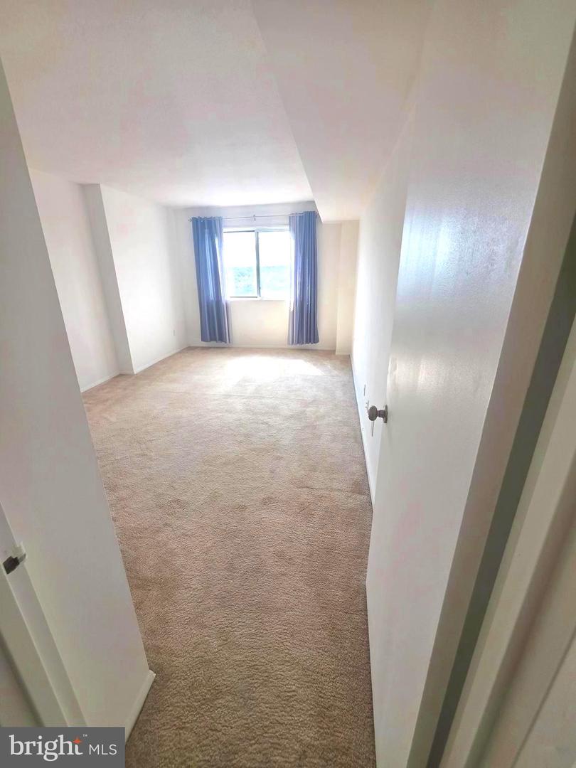 1836 Metzerott #1704 Property Photo 20