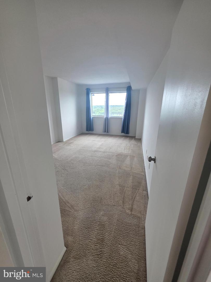 1836 Metzerott #1704 Property Photo 38