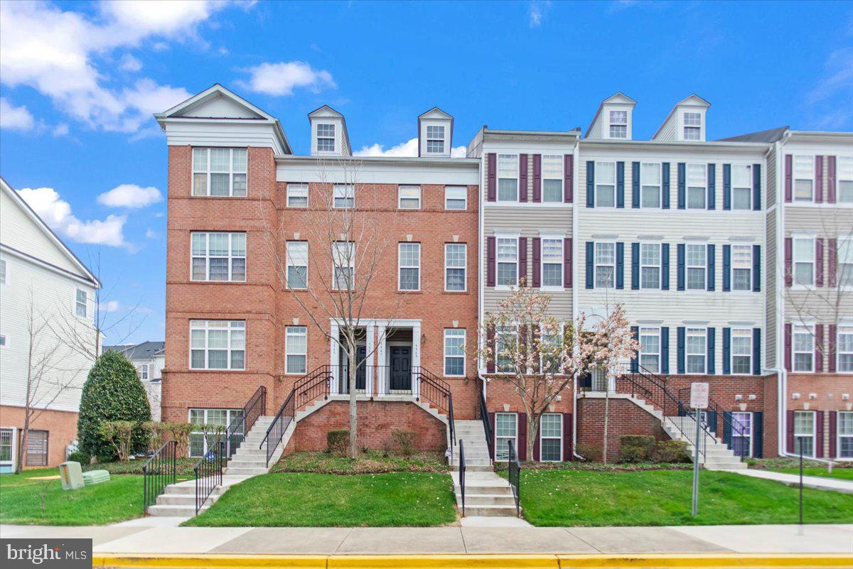 5545 LANIER AVE #367