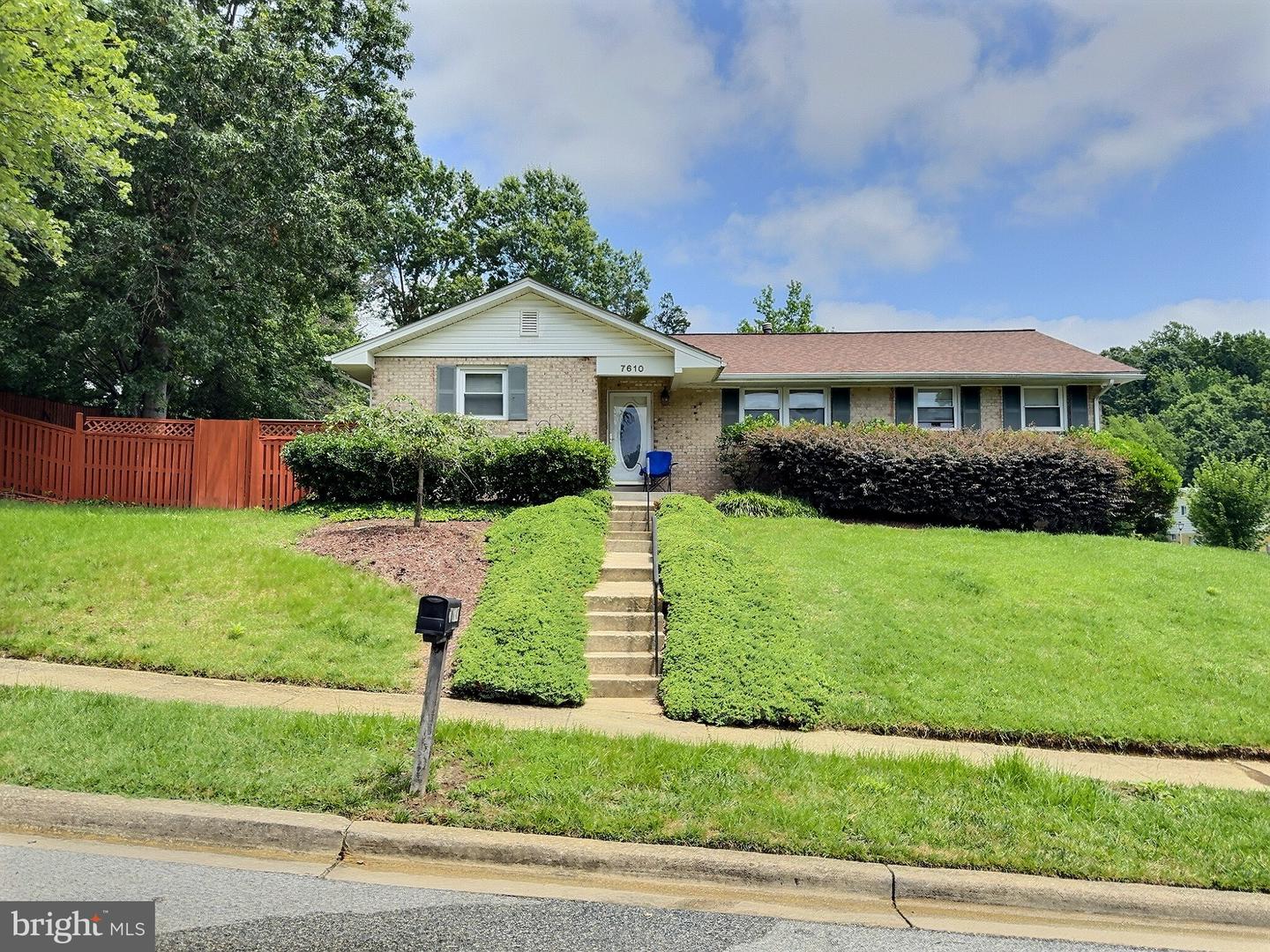 7610 Harpers Dr Property Photo 1