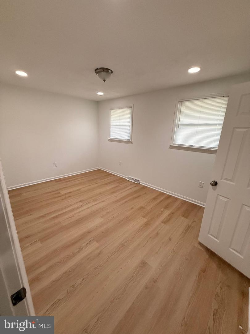7610 Harpers Dr Property Photo 17