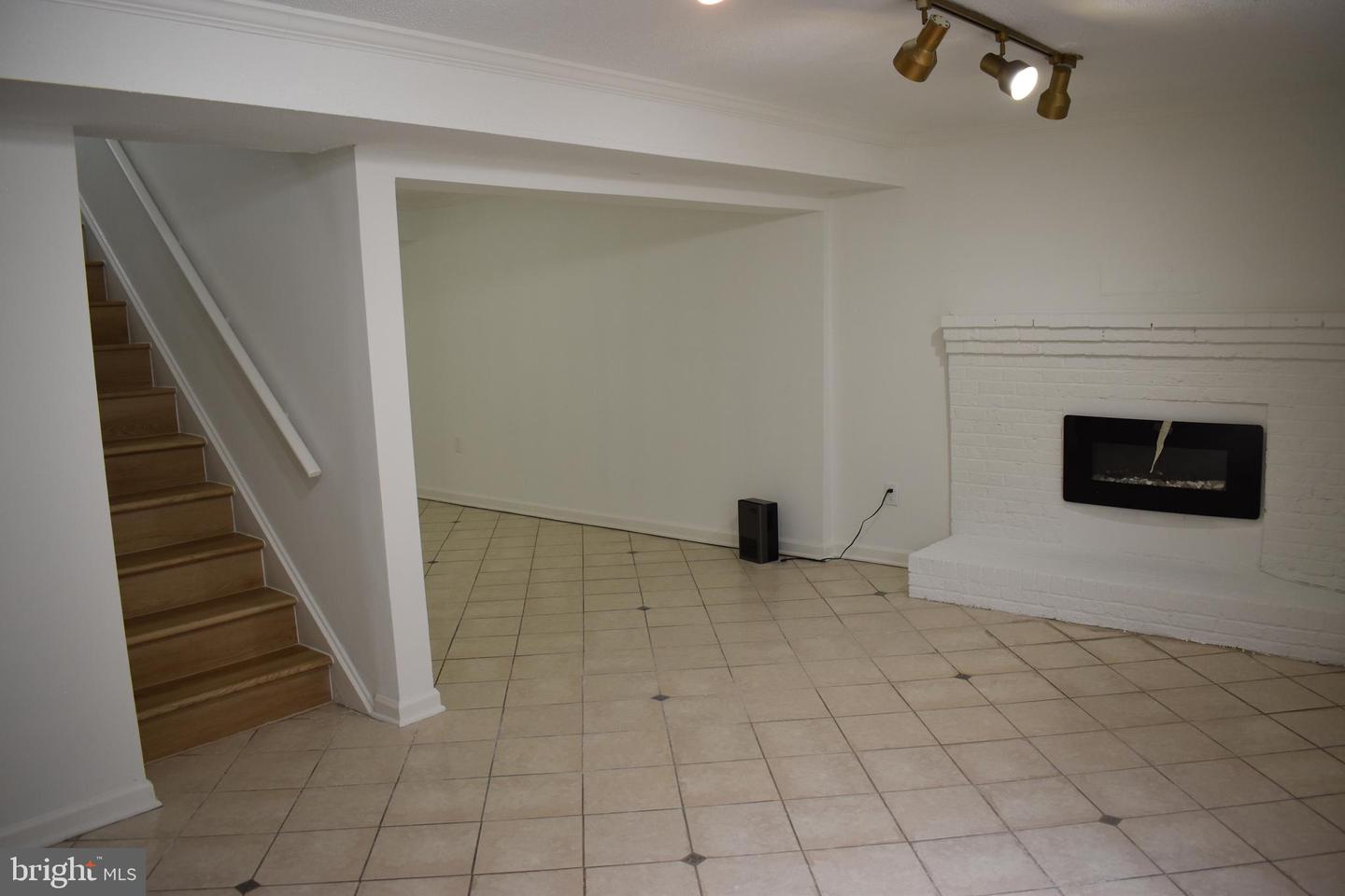 7610 Harpers Dr Property Photo 27