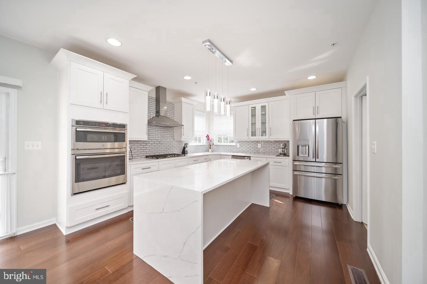 10807 Glenshire Dr Property Photo 19