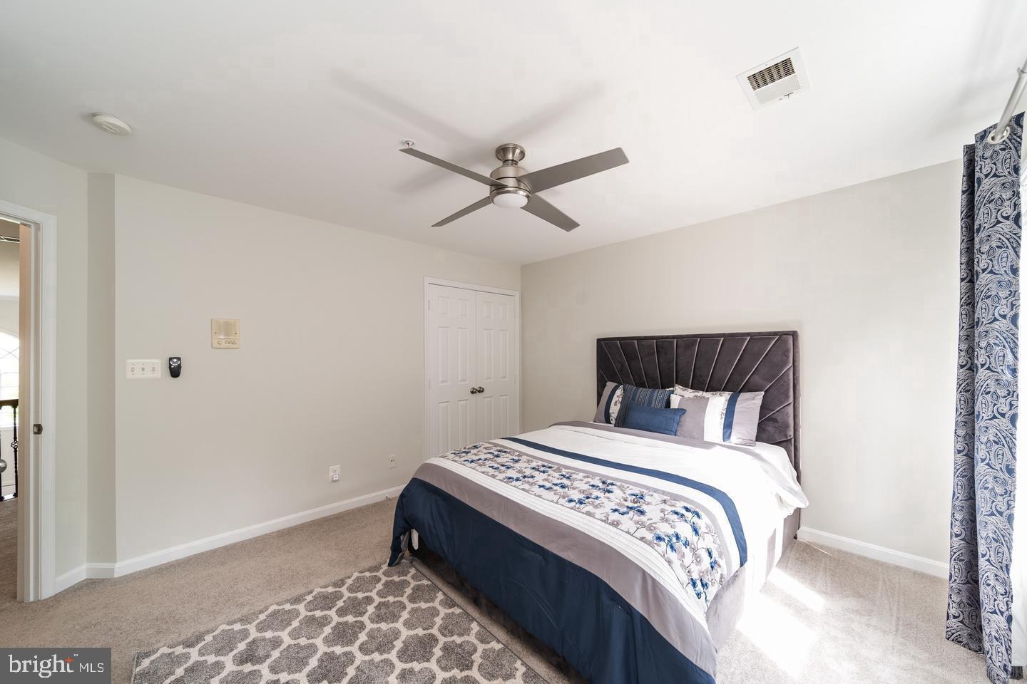 10807 Glenshire Dr Property Photo 35