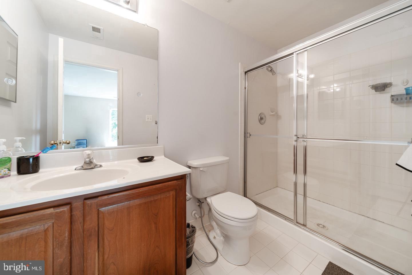 10807 Glenshire Dr Property Photo 38