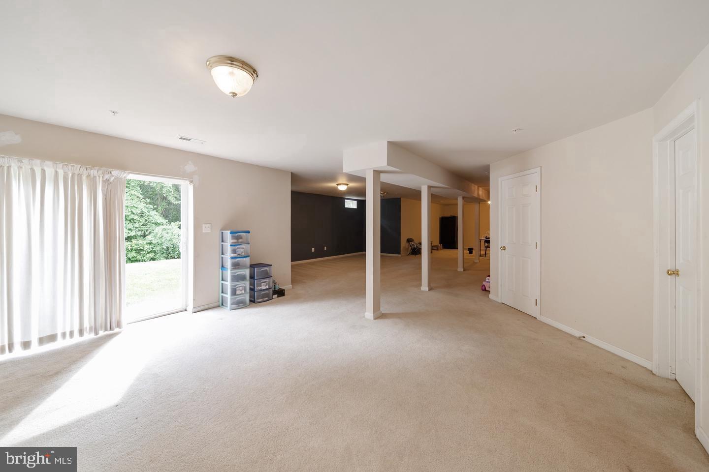 10807 Glenshire Dr Property Photo 43