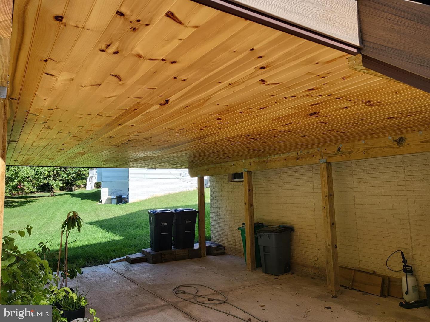 10807 Glenshire Dr Property Photo 45