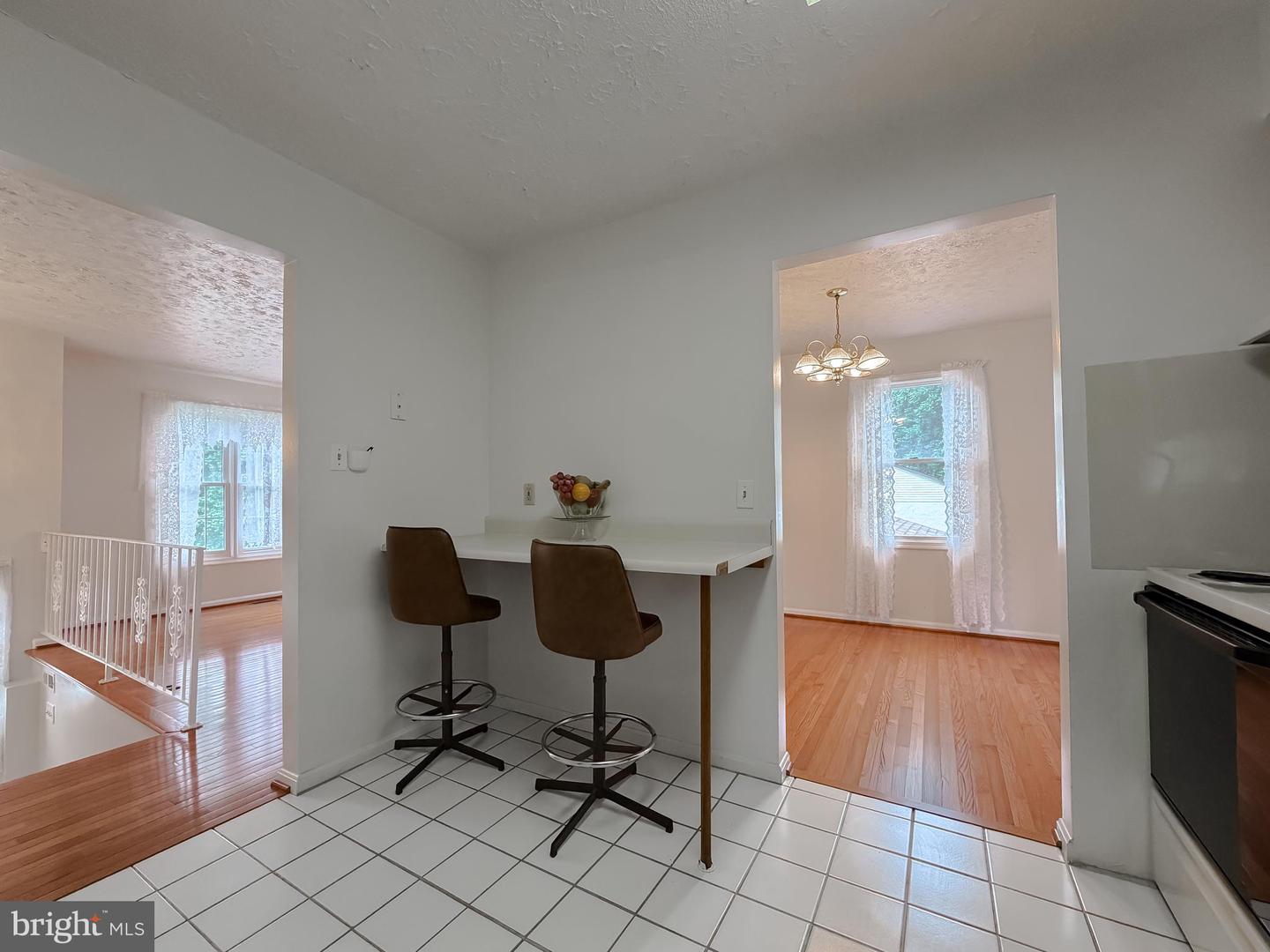 23401 Hawkins Dr Property Photo 11