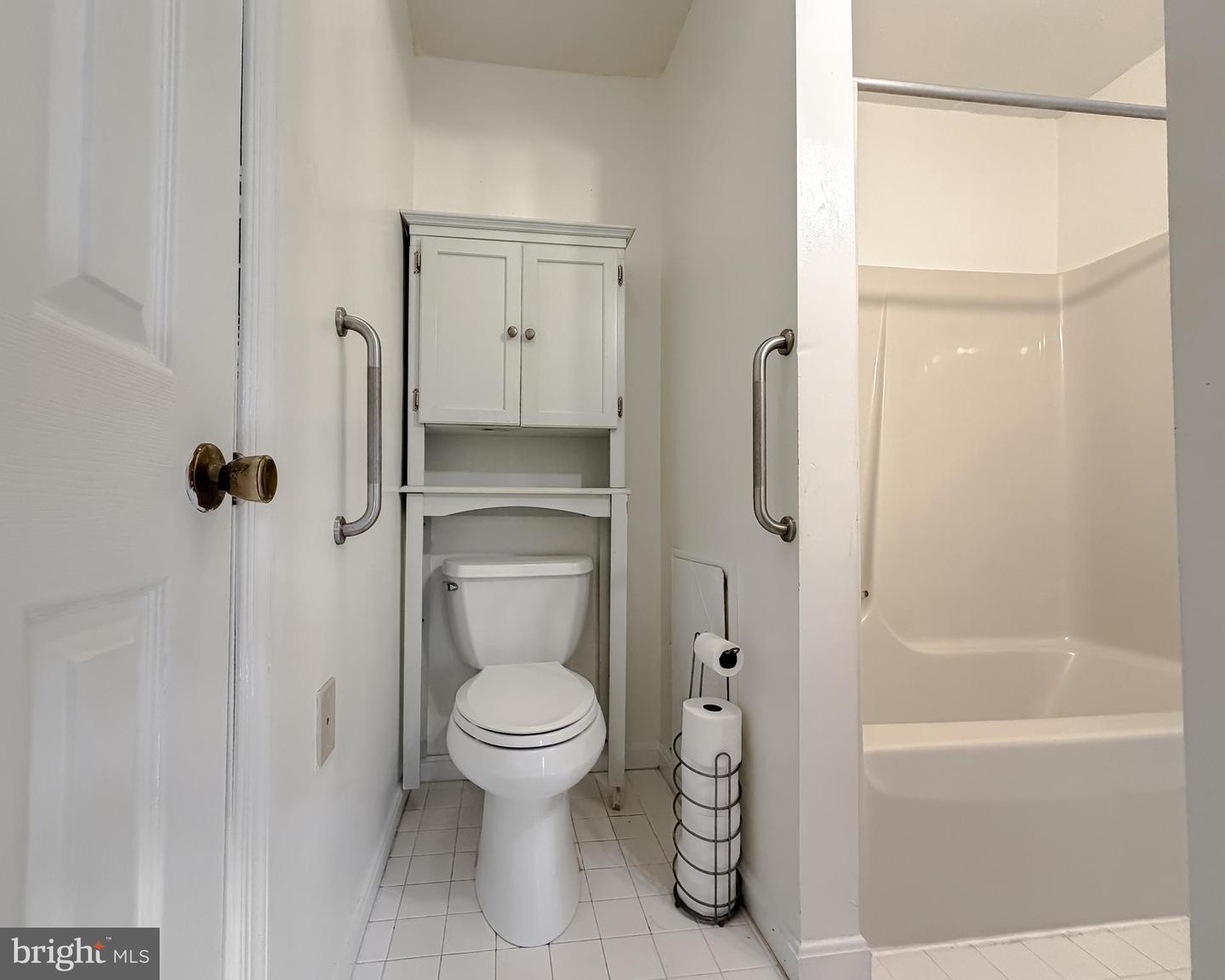 23401 Hawkins Dr Property Photo 15