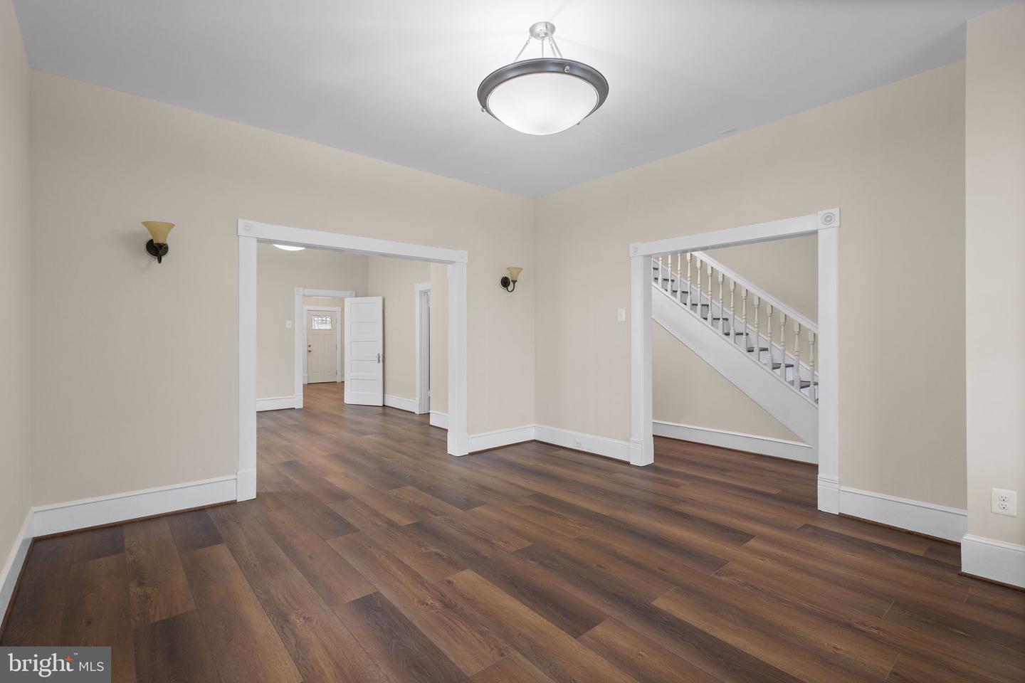 8519 Chestnut Ave Property Photo 12