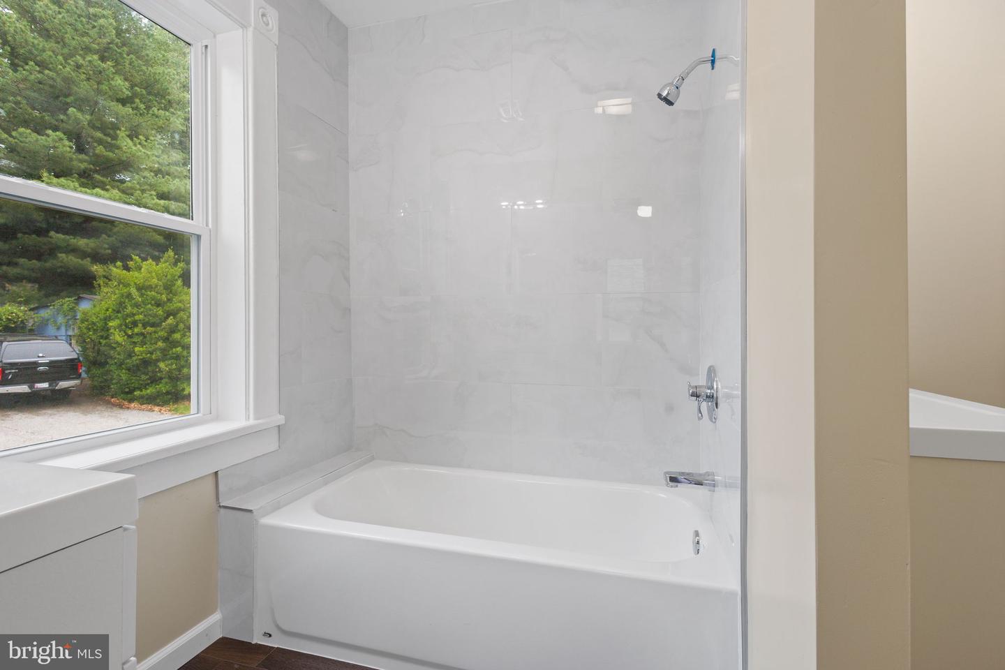 8519 Chestnut Ave Property Photo 18