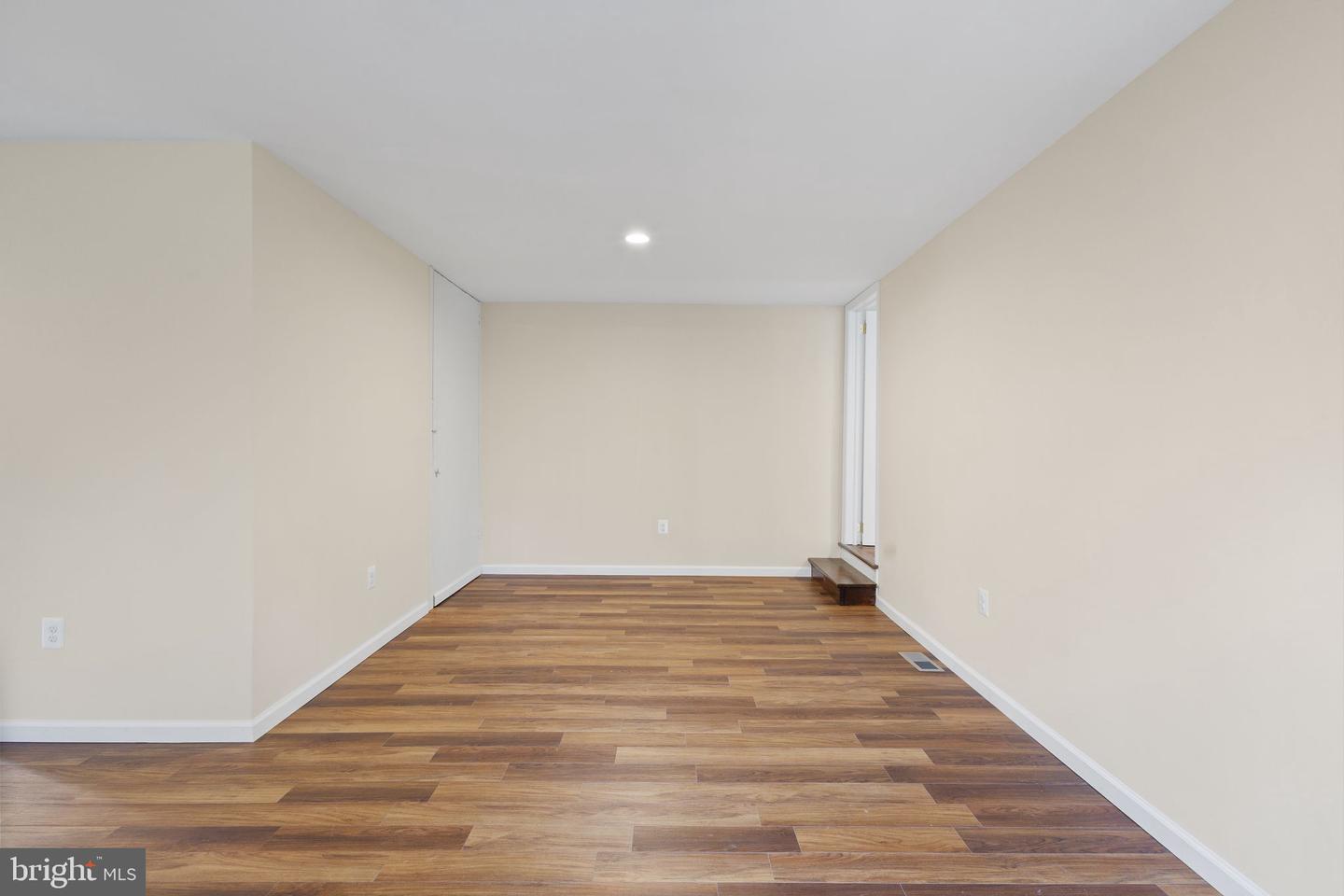 8519 Chestnut Ave Property Photo 32