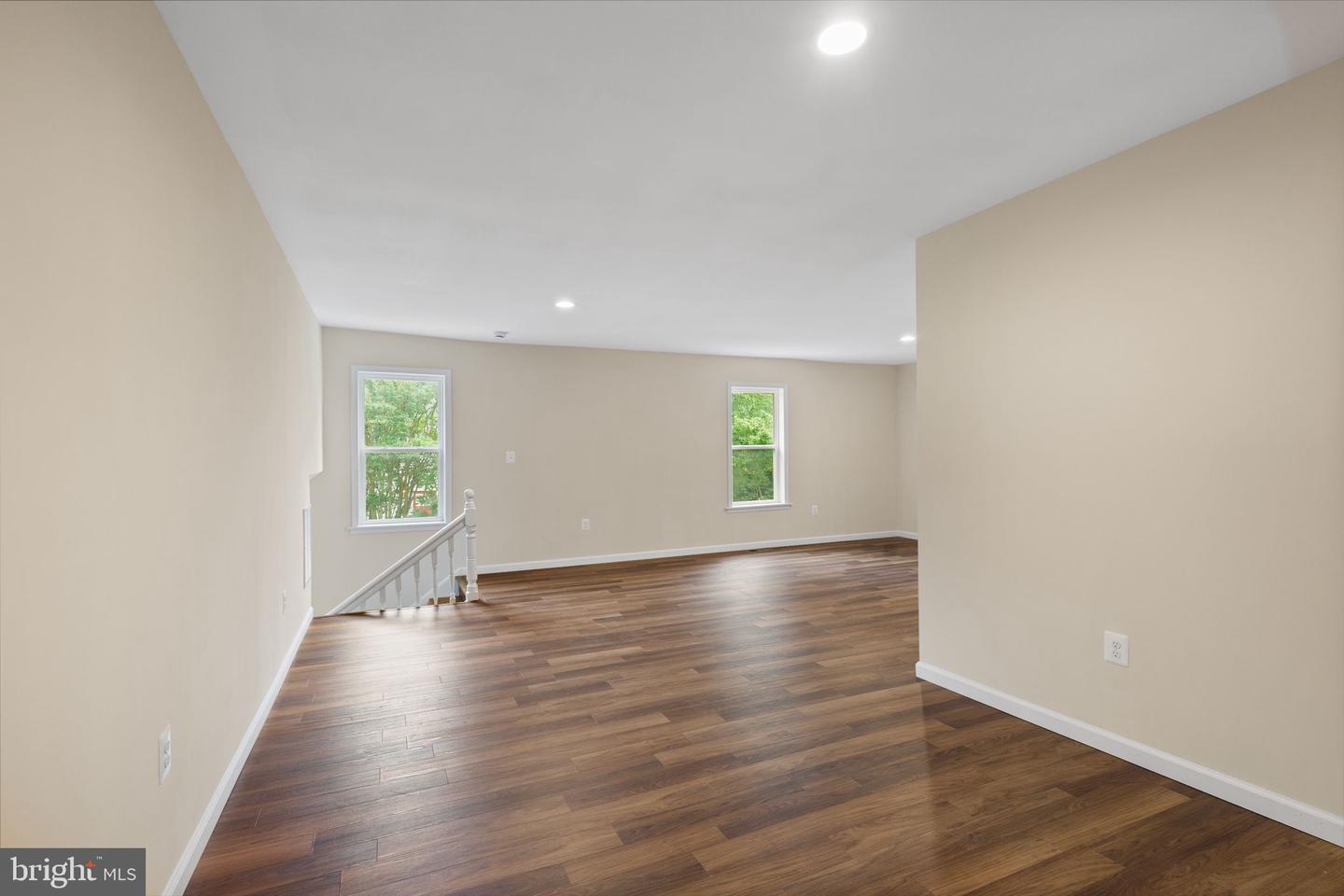 8519 Chestnut Ave Property Photo 33