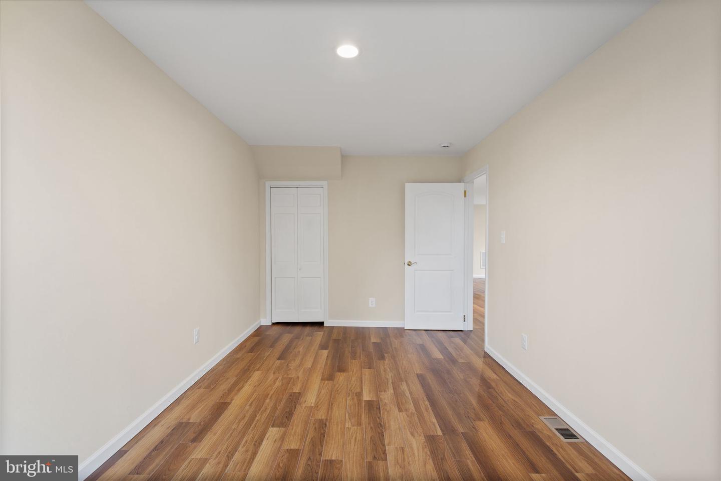 8519 Chestnut Ave Property Photo 43